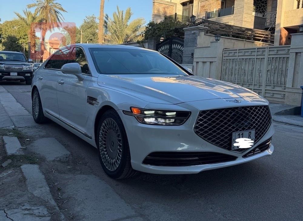 جنسس G90